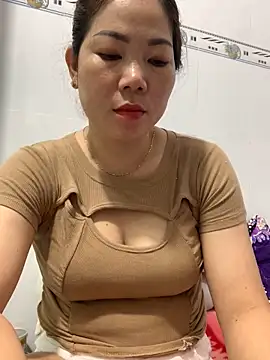 Baby-bigtits online show from March 9, 4:27 am