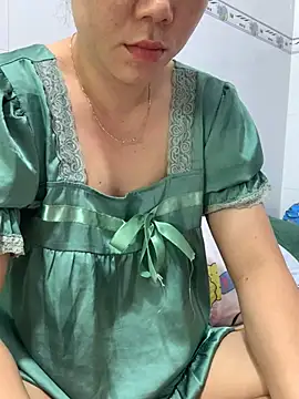 Baby-bigtits online show from March 12, 12:20 am