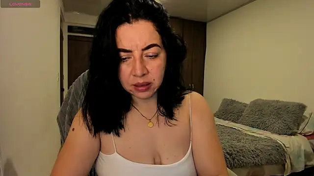Snapshot of Im_coco chatting on February 8, 12:36 am Im coco online show from February 8, 12:36 am