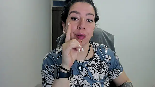 Snapshot of Im_coco chatting on May 10, 11:37 am Im coco online show from May 10, 11:37 am