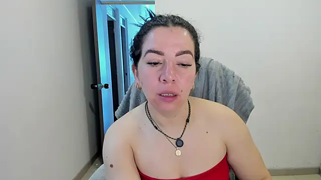 Snapshot of Im_coco chatting on June 2, 1:02 pm Im coco online show from June 2, 1:02 pm
