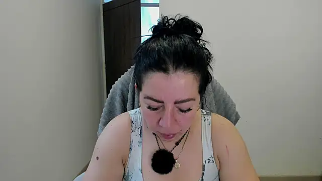Snapshot of Im_coco chatting on June 3, 12:52 pm Im coco online show from June 3, 12:52 pm