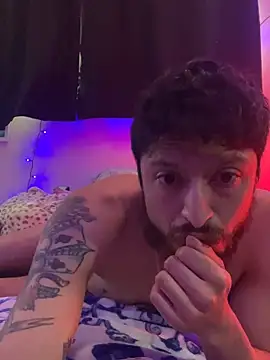 psil0cyb0rg online show from April 25, 8:39 pm