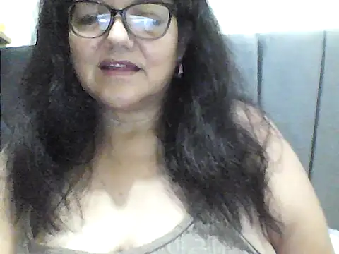 kassandra02 online show from October 10, 2:05 pm