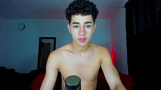 DavidfullOFlove online show from February 22, 1:35 pm