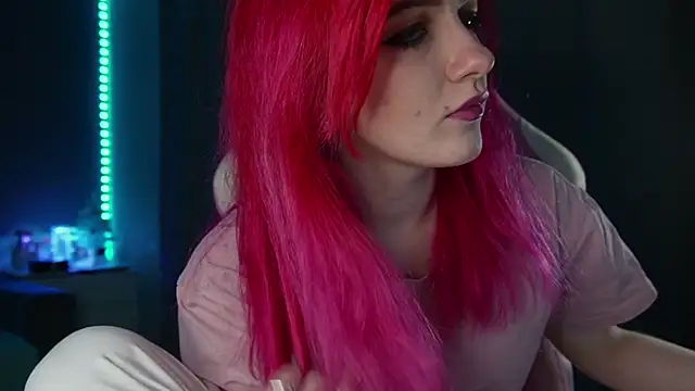 joyhannahh online show from January 17, 4:33 pm