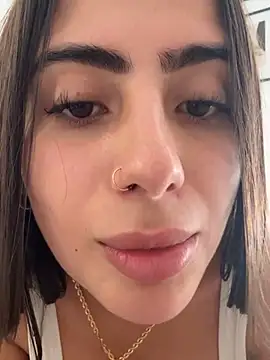 Snapshot of ValeryR_ chatting on January 18, 7:48 pm ValeryR  online show from January 18, 7:48 pm