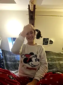 LoLa-69-X online show from November 20, 7:19 am