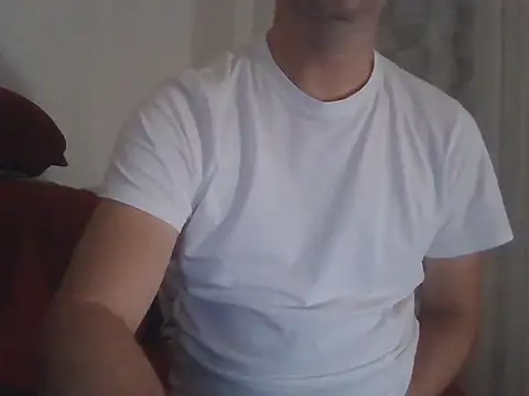 Snapshot of fikoivos chatting on September 16, 8:54 pm fikoivos online show from September 16, 8:54 pm