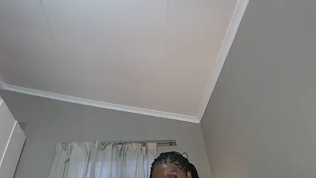 naughtyblackdolie online show from April 25, 2:47 pm