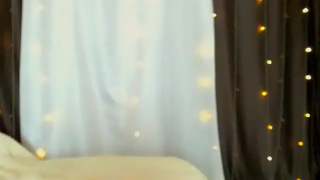 Adriana Sweet 24 online show from October 24, 10:00 am