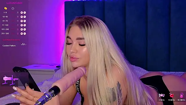 DreamPussyy online show from December 10, 4:13 am