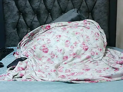 horny tasha online show from October 14, 1:28 am