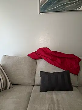 juicyyy323 online show from December 4, 9:12 pm