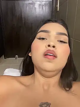 Daisy 20x  online show from November 29, 8:34 pm