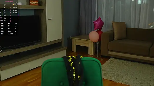 Snapshot of EmmaFisherf chatting on November 24, 3:17 am EmmaFisherf online show from November 24, 3:17 am