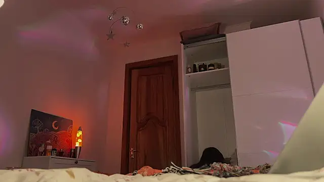 Snapshot of OohBunny chatting on January 13, 9:31 pm OohBunny online show from January 13, 9:31 pm