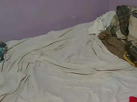 pretty dimplegirl online show from March 20, 6:29 am