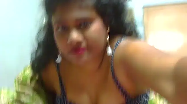 Snapshot of sexy_roma chatting on January 11, 1:01 pm sexy roma online show from January 11, 1:01 pm