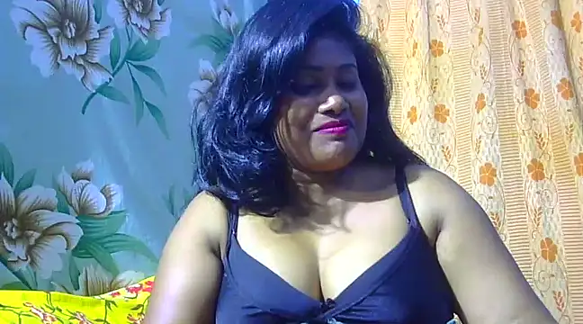 Snapshot of sexy_roma chatting on February 26, 6:54 pm sexy roma online show from February 26, 6:54 pm