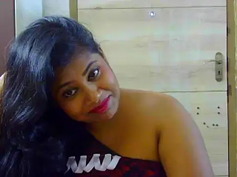 Snapshot of sexy_roma chatting on March 21, 7:57 pm sexy roma online show from March 21, 7:57 pm