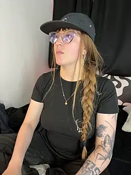 tekila   online show from October 17, 10:23 pm