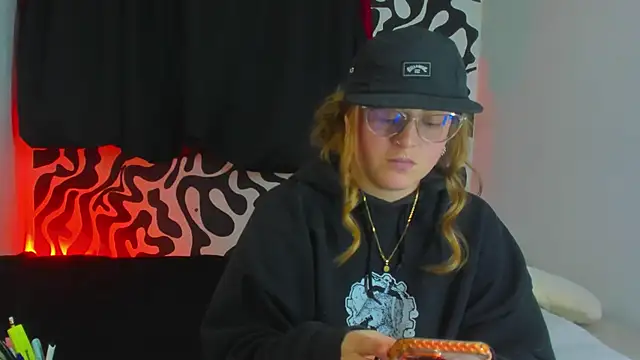 tekila   online show from October 24, 10:39 pm