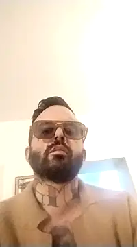 Snapshot of mistermaseratidick chatting on December 5, 1:47 am mistermaseratidick online show from December 5, 1:47 am