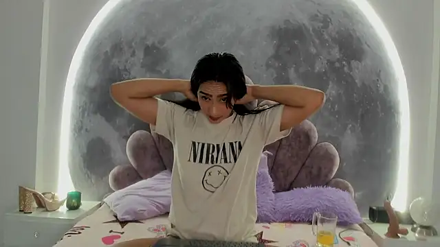 Snapshot of Valeria_Fitness chatting on December 13, 8:04 pm Valeria Fitness online show from December 13, 8:04 pm