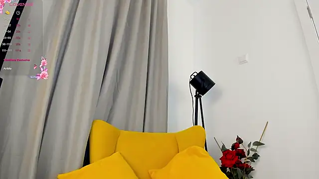 miissblonde online show from November 17, 2:39 am