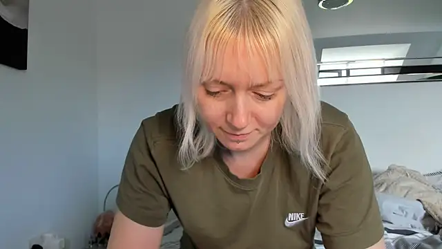 BetterThanYourEx69 online show from March 26, 4:34 pm