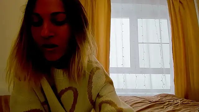 Mona Cruz online show from December 14, 8:23 am