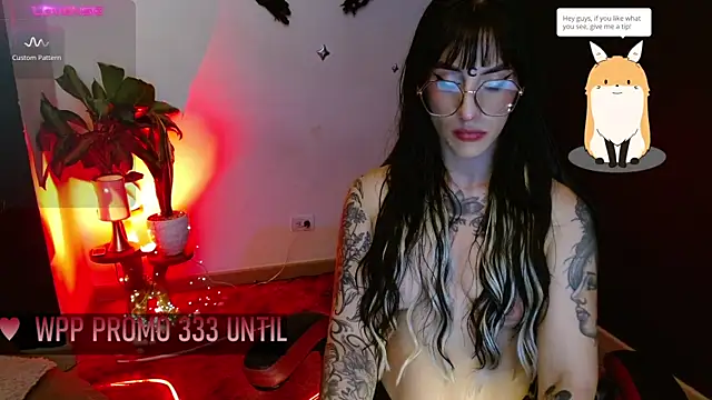 Snapshot of ValenGray chatting on February 6, 2:58 pm ValenGray online show from February 6, 2:58 pm