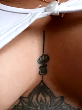 Freyja300 online show from December 10, 5:33 pm