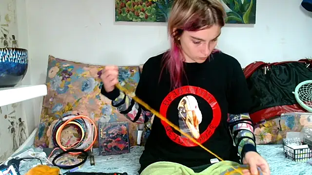 Sophie Bell online show from October 14, 5:47 pm