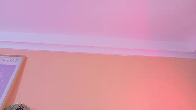 KendalMilleer online show from January 11, 11:15 am