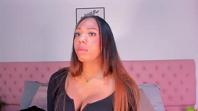 Nicole Paradise online show from November 17, 12:33 pm