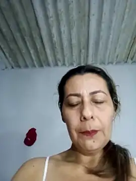 Mia-funny20 online show from December 11, 3:02 am