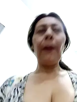 Mia-funny20 online show from December 13, 10:45 pm