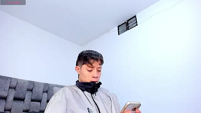 MarcusCollinss  online show from December 20, 12:16 pm