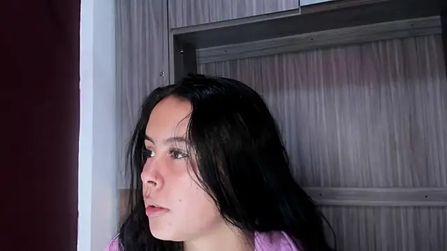 valerymeyerr online show from May 28, 11:51 am