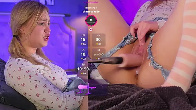 Snapshot of Sexydoll112 chatting on January 24, 12:09 am Sexydoll112 online show from January 24, 12:09 am
