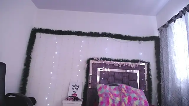 alejandrafitt online show from December 24, 4:08 pm