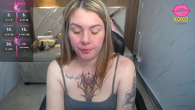 Paula b  online show from April 14, 12:44 pm