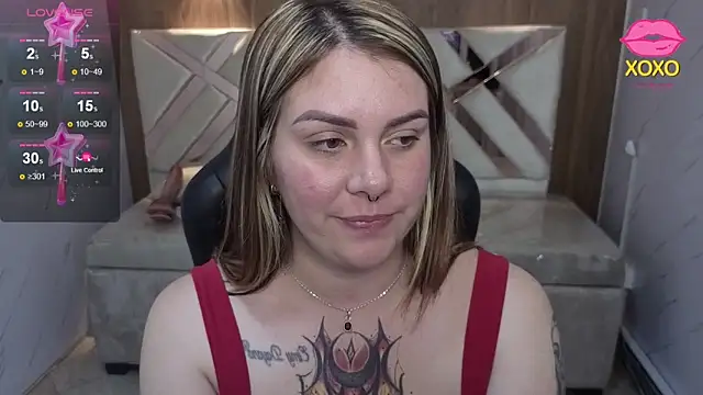 Paula b  online show from April 18, 7:07 pm