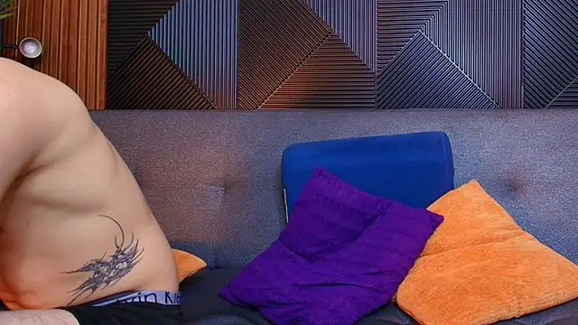 scott brands online show from March 4, 10:38 pm