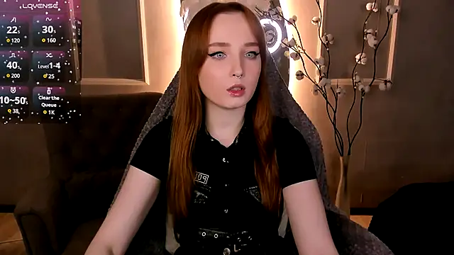 Emma Chery online show from November 23, 1:44 pm