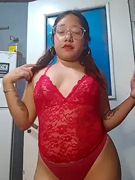 cleopatra28 online show from December 14, 3:07 am
