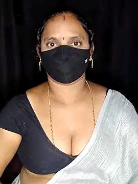 vintage-vibs online show from February 7, 6:44 pm