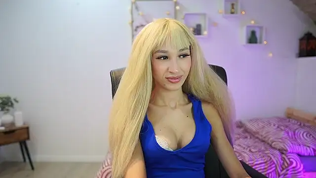 Snapshot of Amai__Liu chatting on November 28, 7:05 pm Amai Liu online show from November 28, 7:05 pm